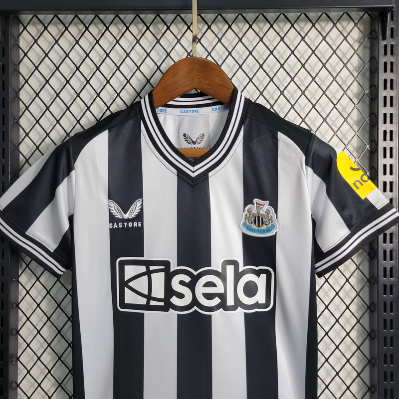 Kit Infantil NewCastle Home 23/24-Krauze Sports
